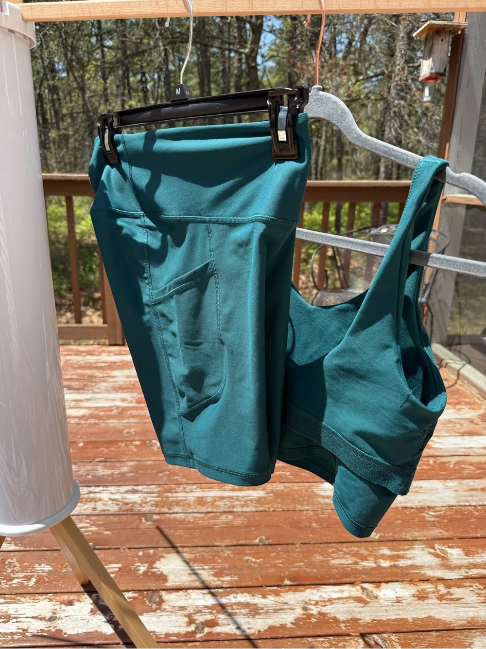 Old Navy Teal Powersoft Pocket Biker Shorts with Pockets — 6” inseam
